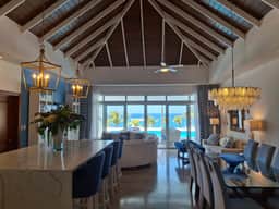 Ocean Manor: Executive Oceanfront Retreat - Image 3