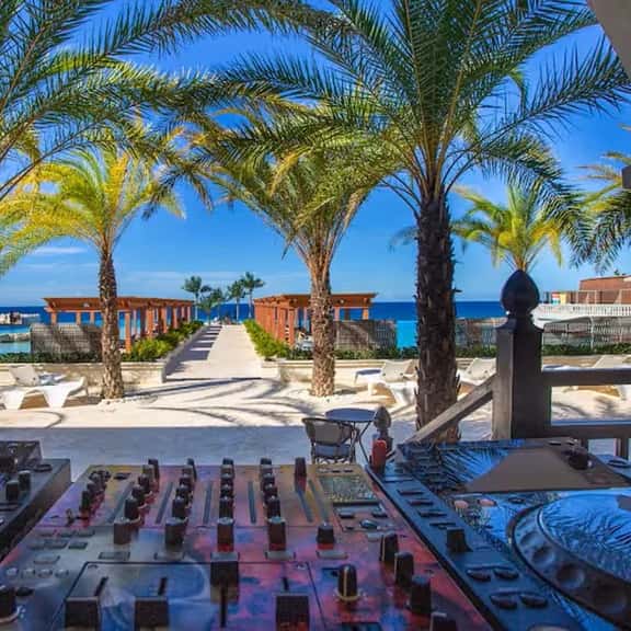 Santa Fe Oceanview Condo - Image 1