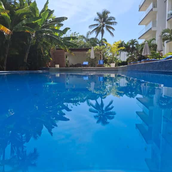 Encuentro Gem- 2 bed Pet friendly condo - Image 1