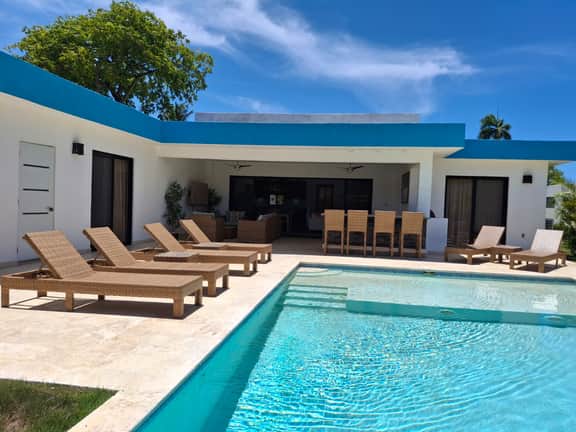 Casa Cabana: Surfer's Paradise - Image 2