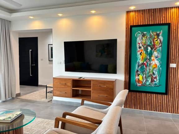 2 Bedroom, Executive penthouse, Jacuzzi, private balcony - Image 5
