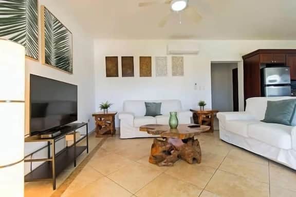 2 Bedroom Condo, large private balcony, SOV - Image 2