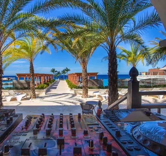 Santa Fe Oceanview Condo - Image 1